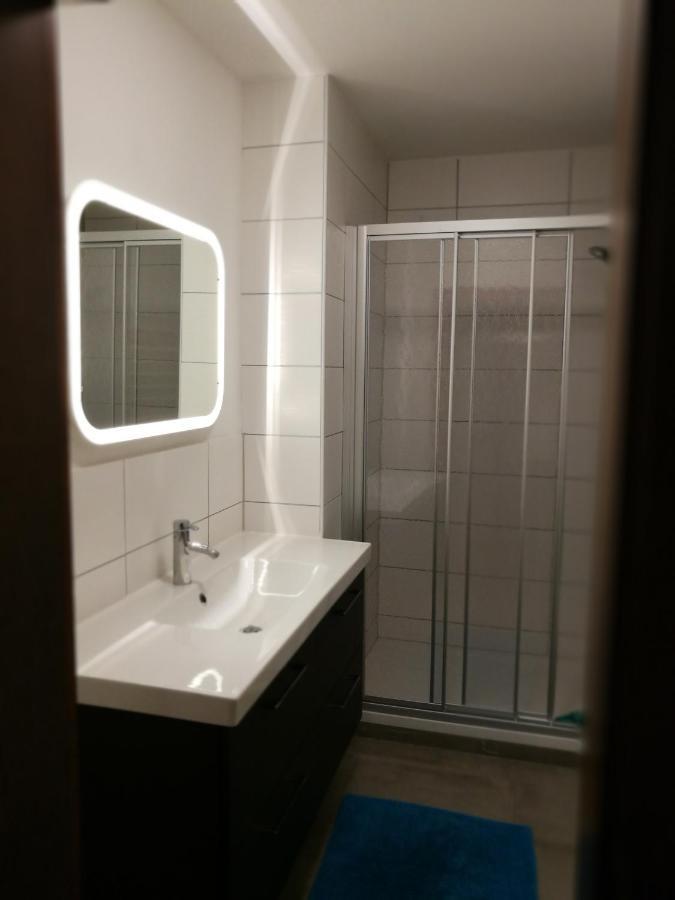 Gemuetliche Wohnung 10 Minuten Vom See Entfernt Zell am See Kültér fotó
